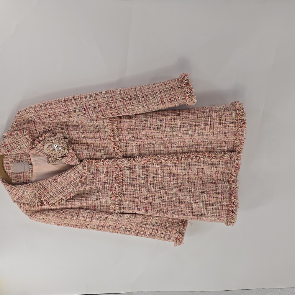 Moiselle Elegant Mulberry Silk Tweed Coat with Floral Accent - Picture 3 of 11